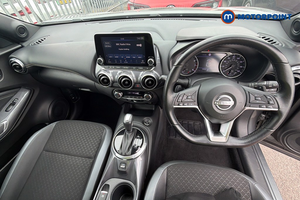 Nissan Juke N-Connecta Automatic Petrol SUV - Stock Number (1665111) - 20th supplementary image
