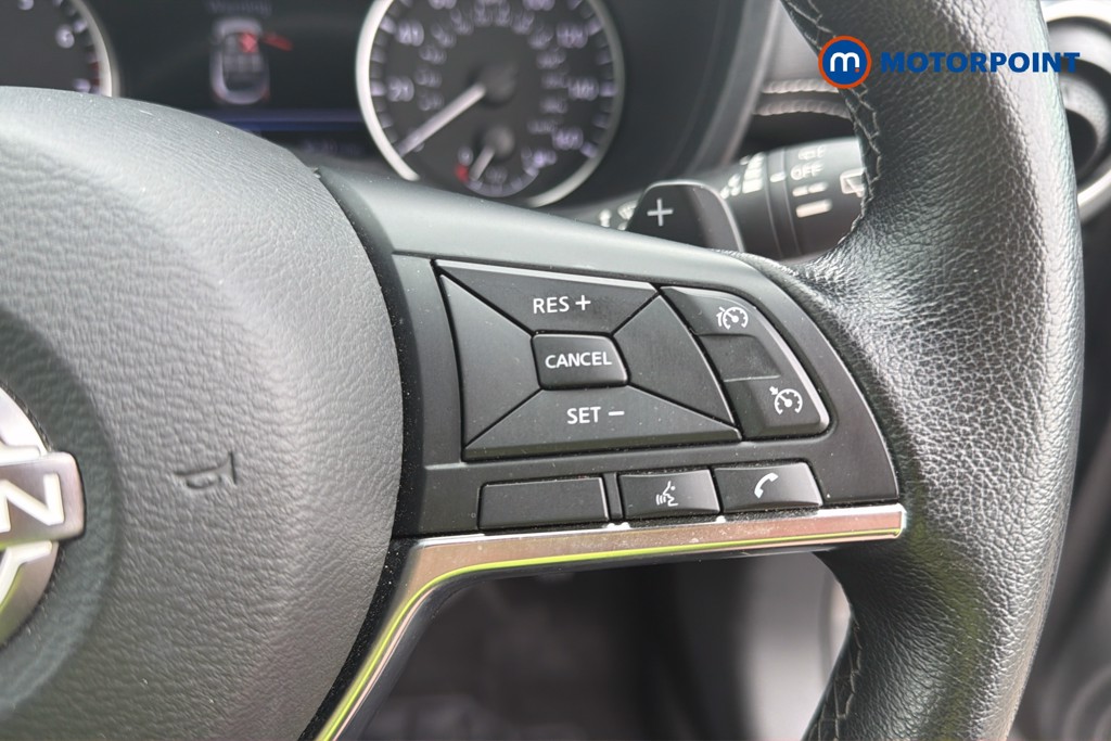 Nissan Juke N-Connecta Automatic Petrol SUV - Stock Number (1665111) - 27th supplementary image