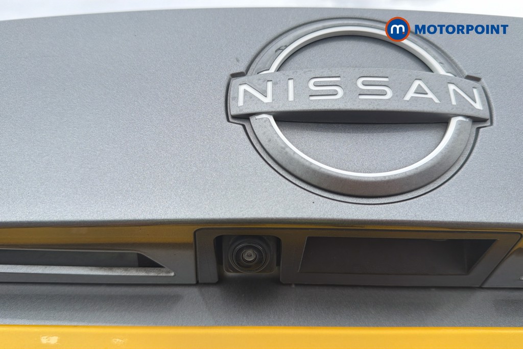 Nissan Juke N-Connecta Automatic Petrol SUV - Stock Number (1665111) - 34th supplementary image