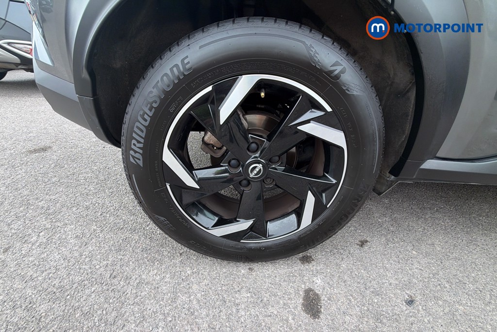 Nissan Juke N-Connecta Automatic Petrol SUV - Stock Number (1665111) - 36th supplementary image