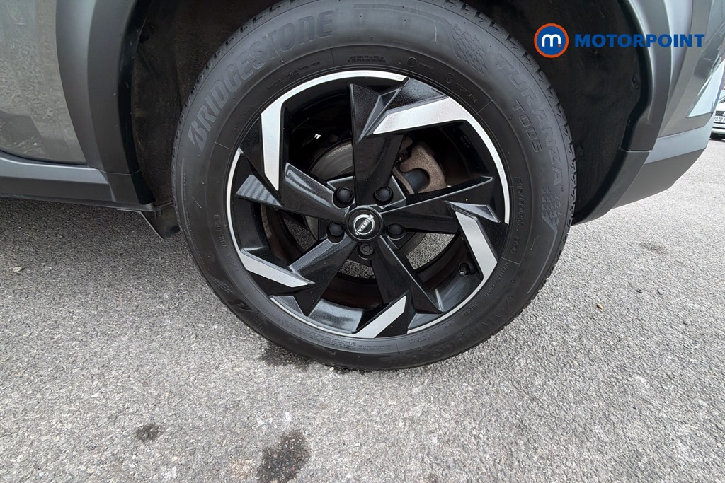 Nissan Juke N-Connecta Automatic Petrol SUV - Stock Number (1665111) - 39th supplementary image