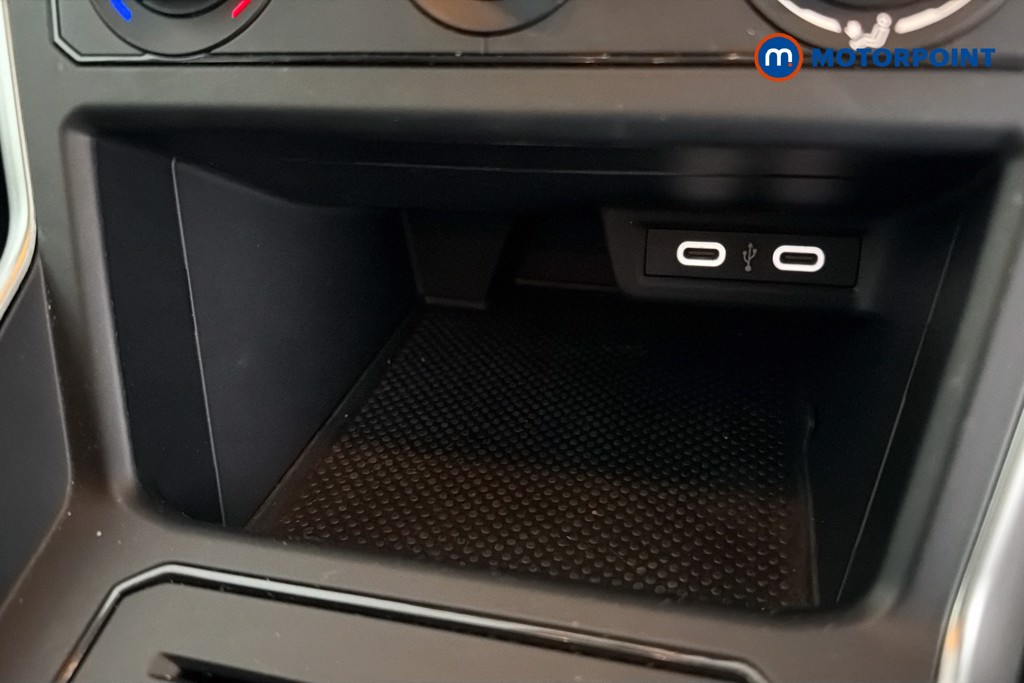 Volkswagen Polo Life Manual Petrol Hatchback - Stock Number (1665159) - 17th supplementary image