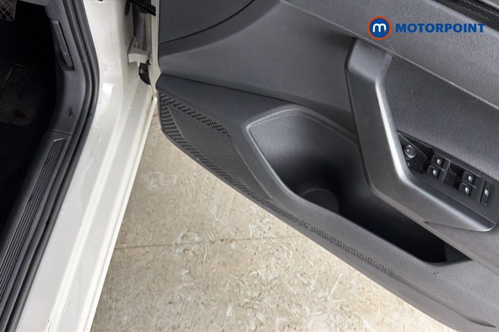 Volkswagen Polo Life Manual Petrol Hatchback - Stock Number (1665159) - 21st supplementary image