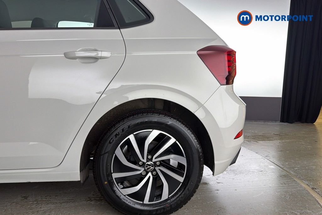 Volkswagen Polo Life Manual Petrol Hatchback - Stock Number (1665159) - 48th supplementary image