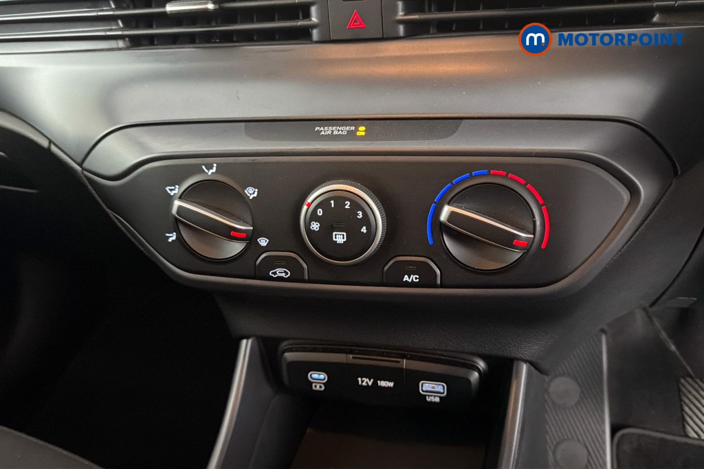 Hyundai I20 Advance Manual Petrol Hatchback - Stock Number (1665211) - 12th supplementary image