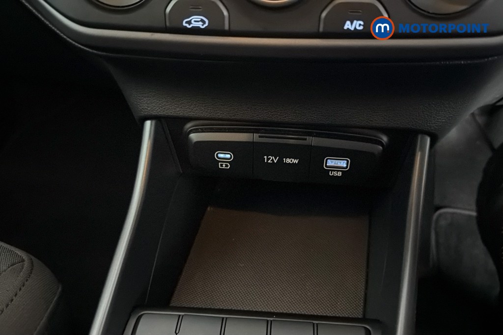 Hyundai I20 Advance Manual Petrol Hatchback - Stock Number (1665211) - 17th supplementary image
