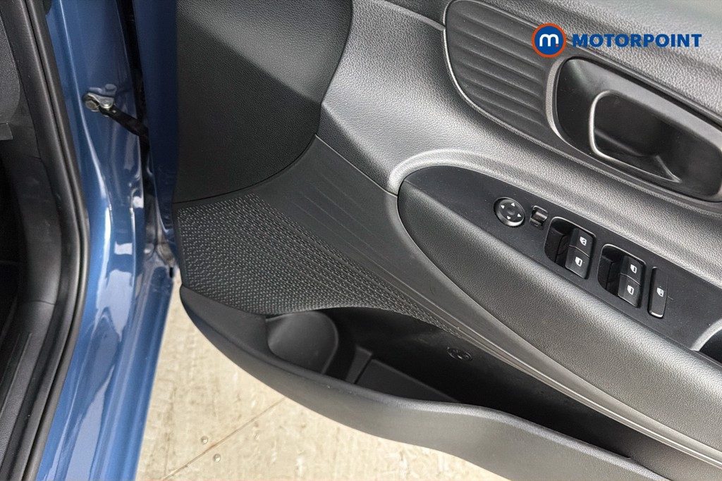 Hyundai I20 Advance Manual Petrol Hatchback - Stock Number (1665211) - 21st supplementary image