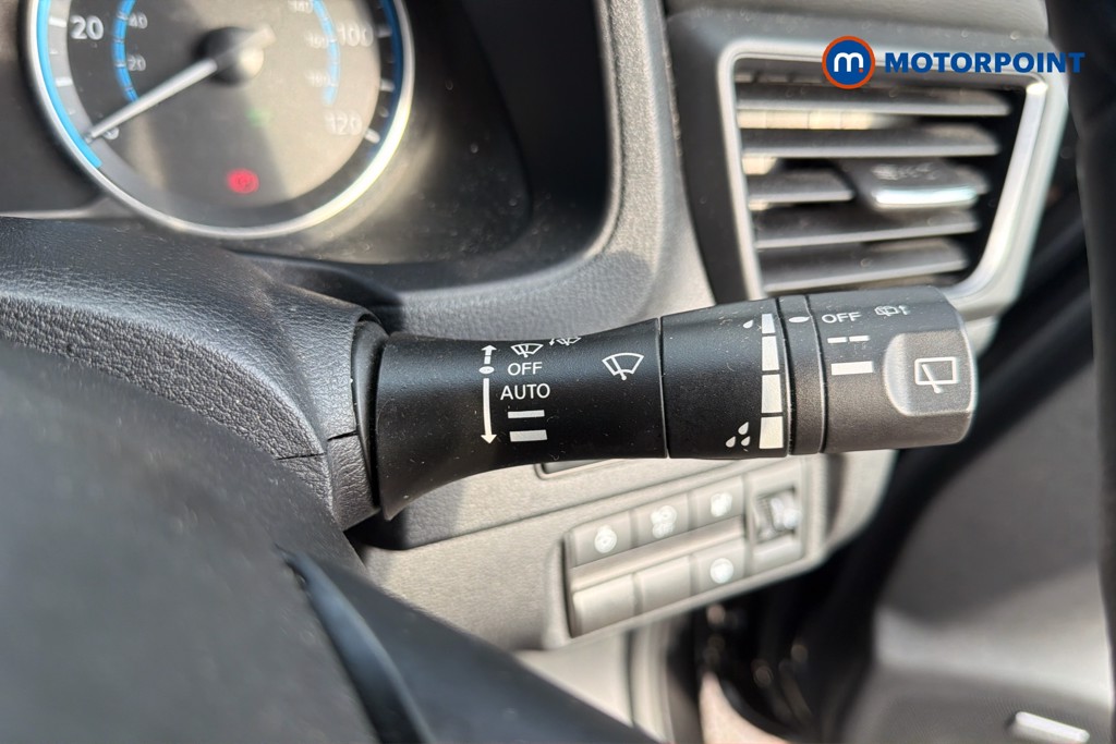 Nissan Leaf Tekna Automatic Electric Hatchback - Stock Number (1665419) - 2nd supplementary image
