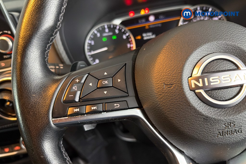 Nissan Juke N-Connecta Automatic Petrol SUV - Stock Number (1665710) - 3rd supplementary image