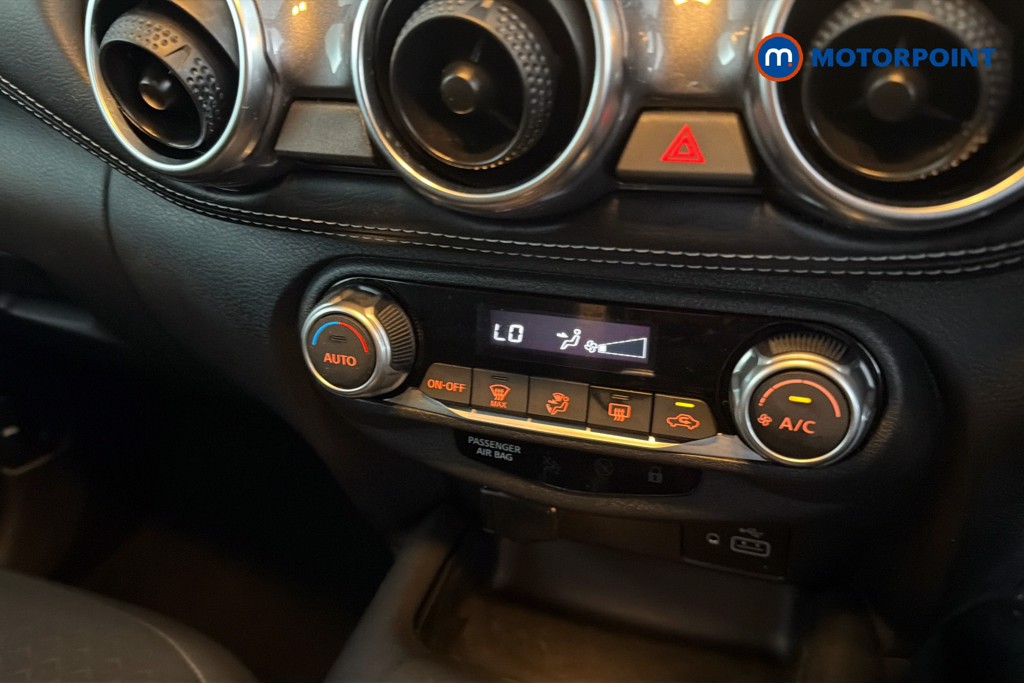 Nissan Juke N-Connecta Automatic Petrol SUV - Stock Number (1665710) - 12th supplementary image