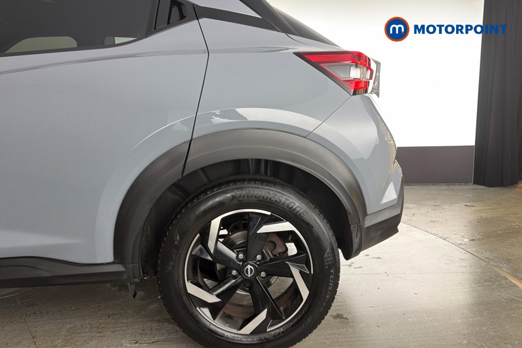 Nissan Juke N-Connecta Automatic Petrol SUV - Stock Number (1665710) - 48th supplementary image