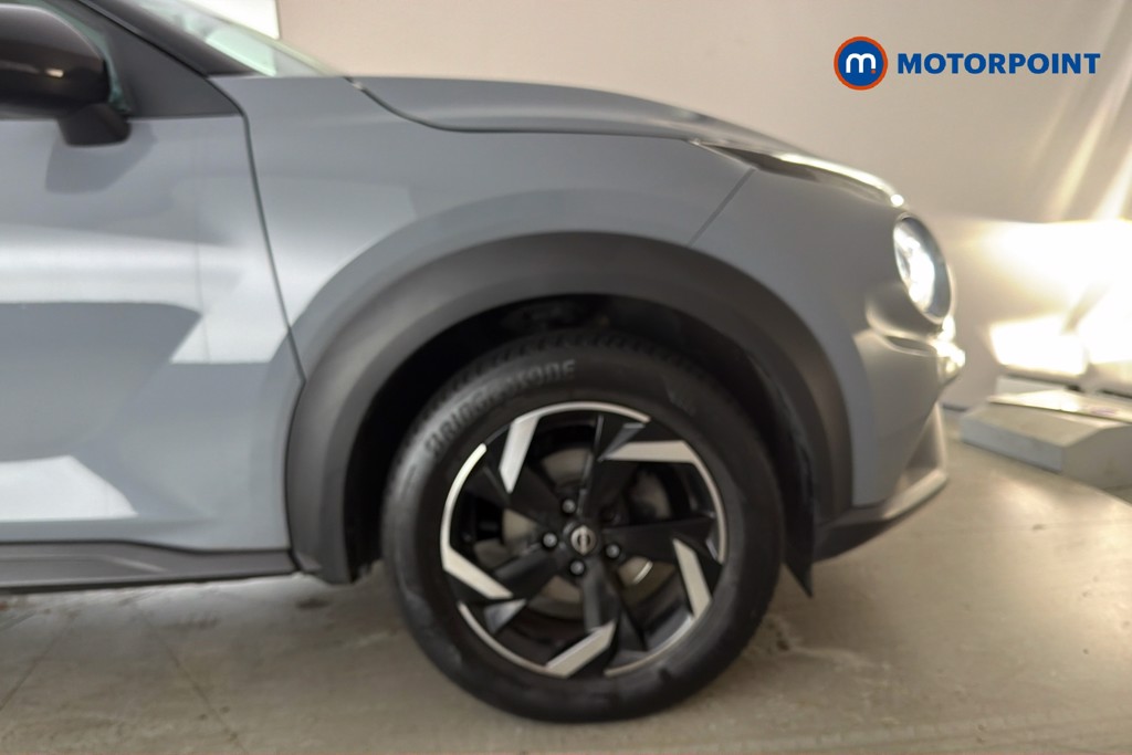 Nissan Juke N-Connecta Automatic Petrol SUV - Stock Number (1665710) - 50th supplementary image