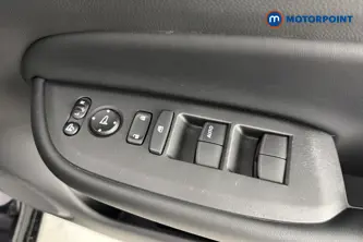 Honda Jazz SR Automatic Petrol-Electric Hybrid Hatchback - Stock Number (1665737) - 19th supplementary image