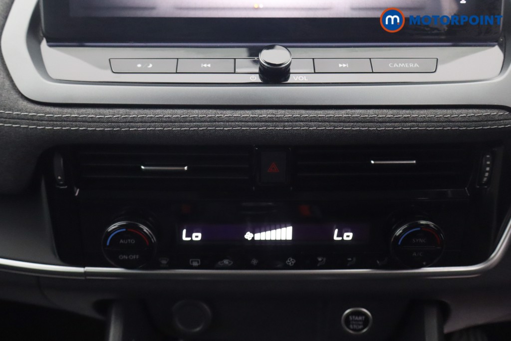 Nissan Qashqai Acenta Premium Manual Petrol SUV - Stock Number (1666963) - 3rd supplementary image