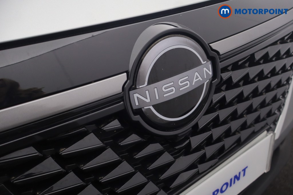Nissan Qashqai Acenta Premium Manual Petrol SUV - Stock Number (1666963) - 30th supplementary image