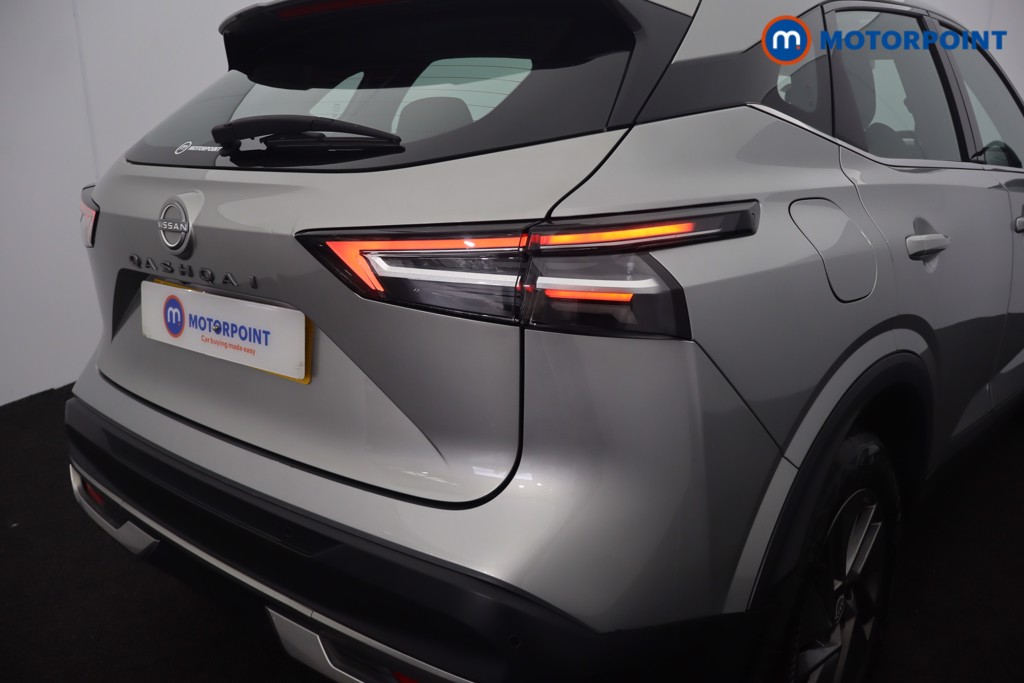 Nissan Qashqai Acenta Premium Manual Petrol SUV - Stock Number (1666963) - 34th supplementary image