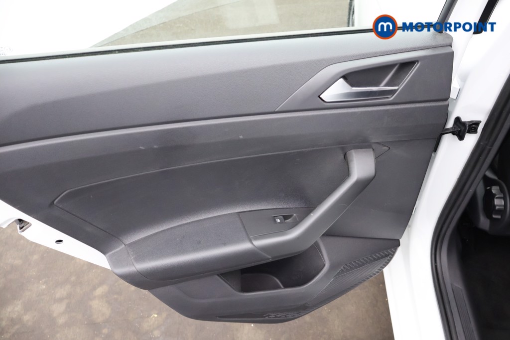 Volkswagen Polo Life Manual Petrol Hatchback - Stock Number (1667011) - 25th supplementary image