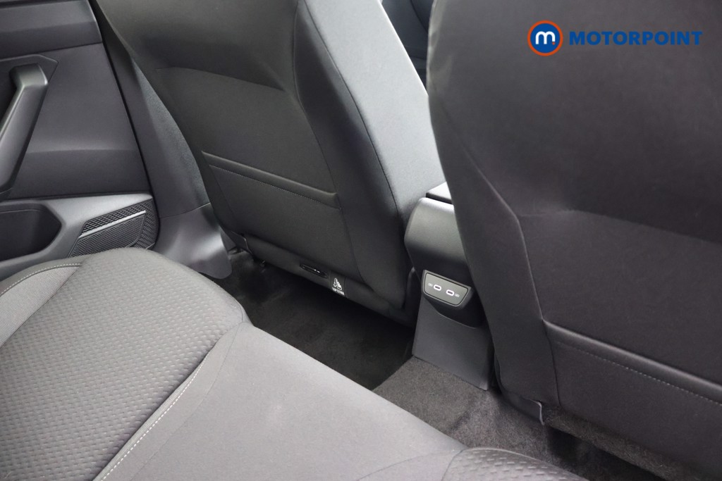 Volkswagen Polo Match Manual Petrol Hatchback - Stock Number (1667015) - 25th supplementary image