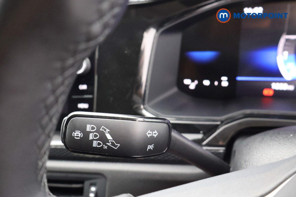 Volkswagen Polo Match Manual Petrol Hatchback - Stock Number (1667017) - 5th supplementary image