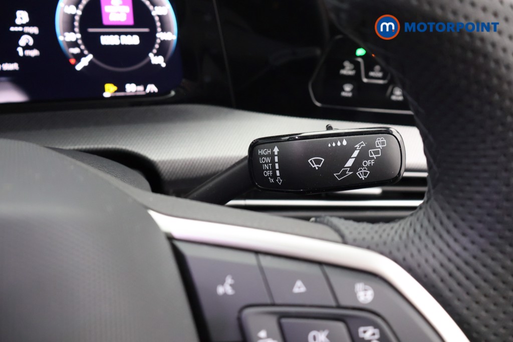 Volkswagen Golf Black Edition Manual Petrol Hatchback - Stock Number (1667027) - 9th supplementary image