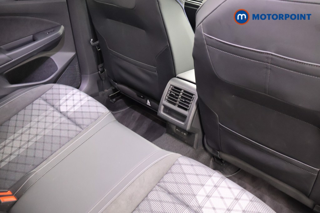 Volkswagen Golf Black Edition Manual Petrol Hatchback - Stock Number (1667027) - 25th supplementary image
