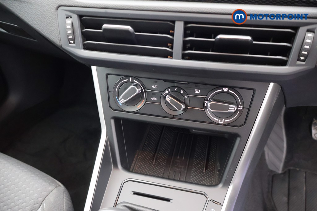 Volkswagen Polo Life Manual Petrol Hatchback - Stock Number (1667029) - 12th supplementary image