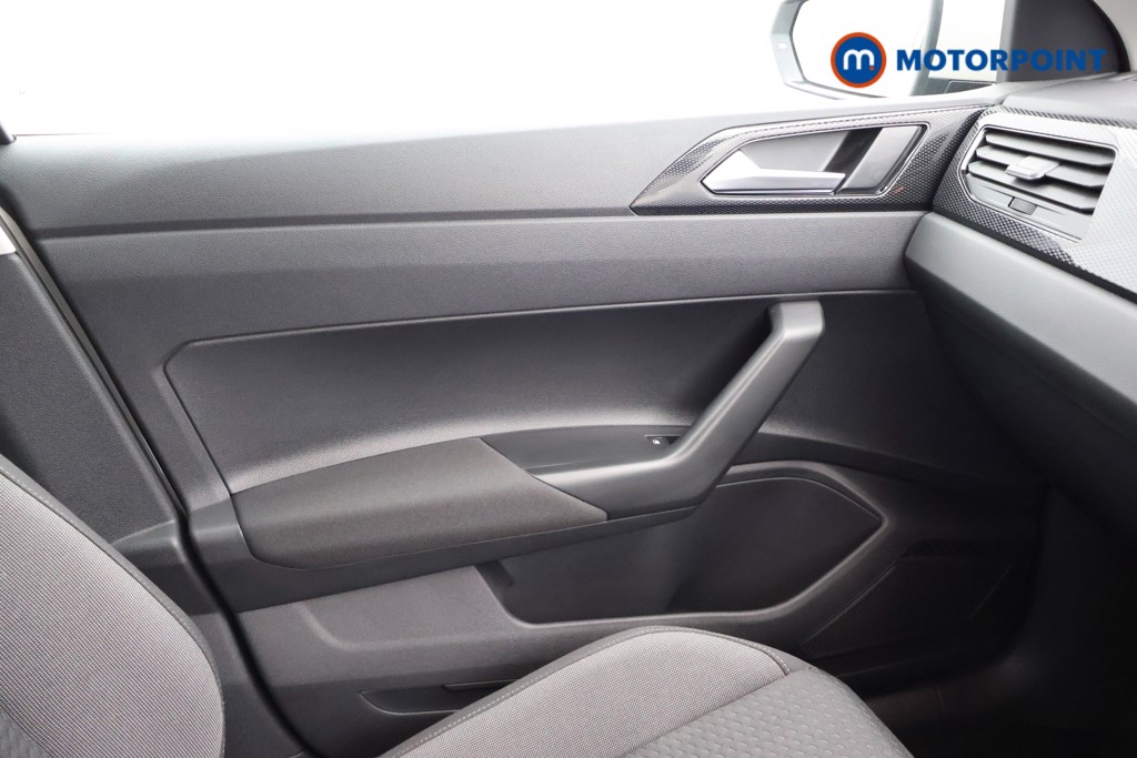 Volkswagen Polo Life Manual Petrol Hatchback - Stock Number (1667029) - 16th supplementary image
