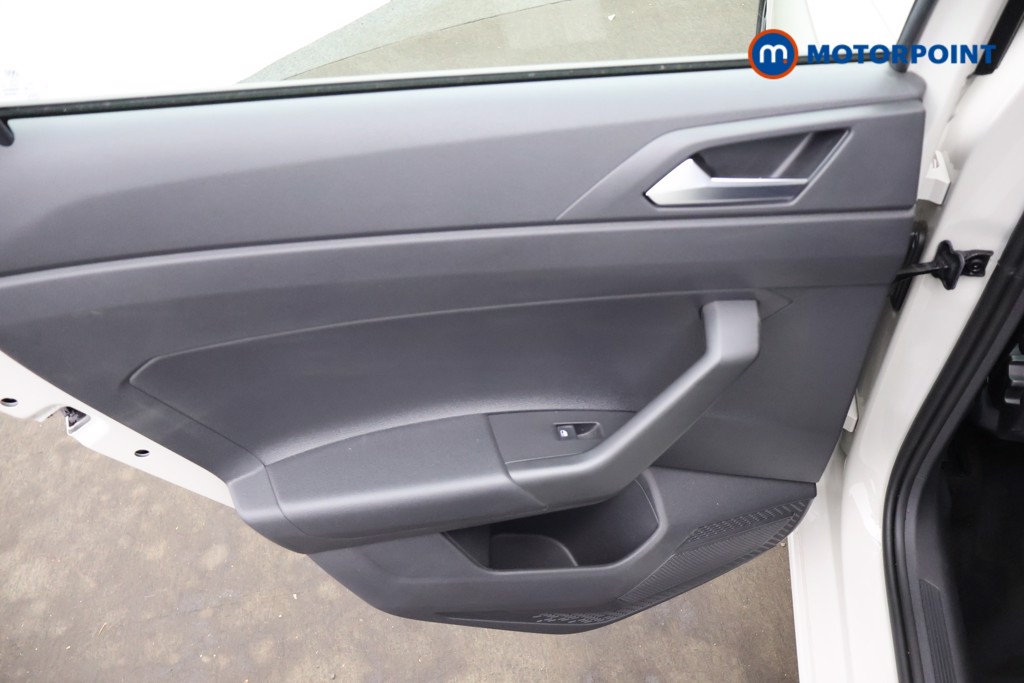 Volkswagen Polo Life Manual Petrol Hatchback - Stock Number (1667029) - 26th supplementary image