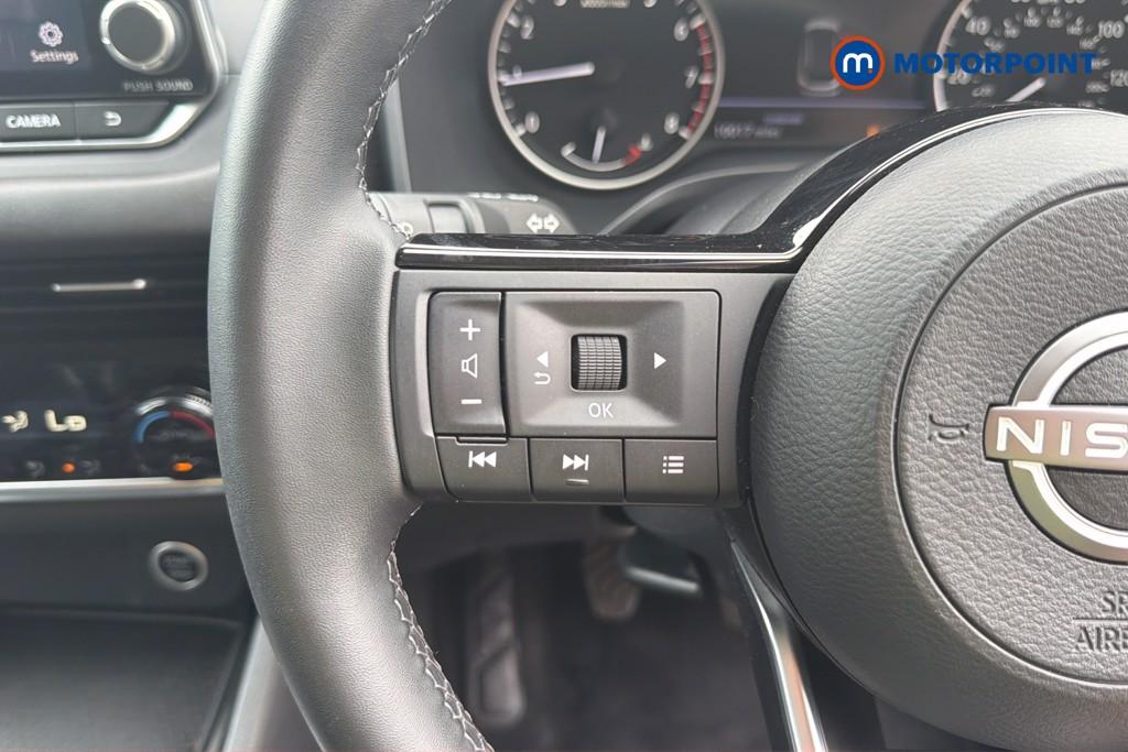 Nissan Qashqai Acenta Premium Manual Petrol SUV - Stock Number (1667163) - 26th supplementary image