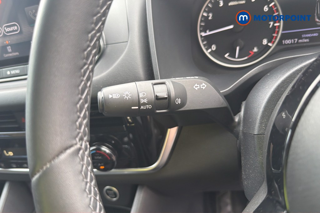Nissan Qashqai Acenta Premium Manual Petrol SUV - Stock Number (1667163) - 1st supplementary image