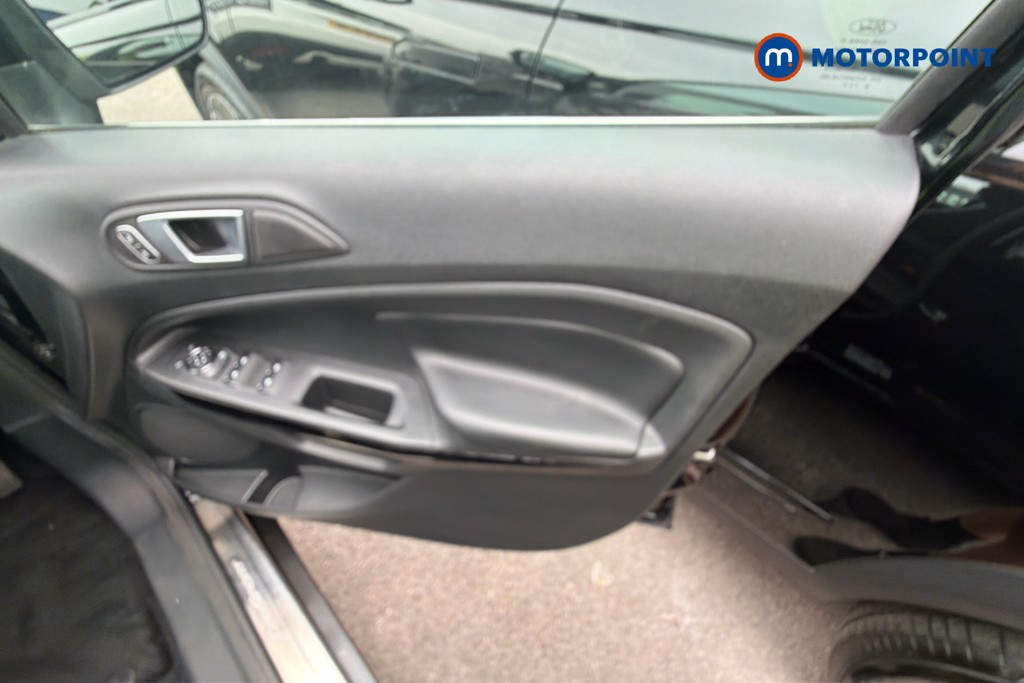 Ford Ecosport Titanium Automatic Petrol SUV - Stock Number (1667336) - 37th supplementary image