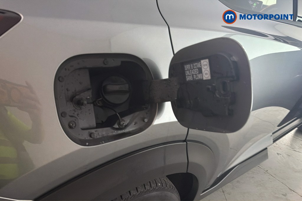 Nissan Juke N-Connecta Manual Petrol SUV - Stock Number (1667438) - 35th supplementary image