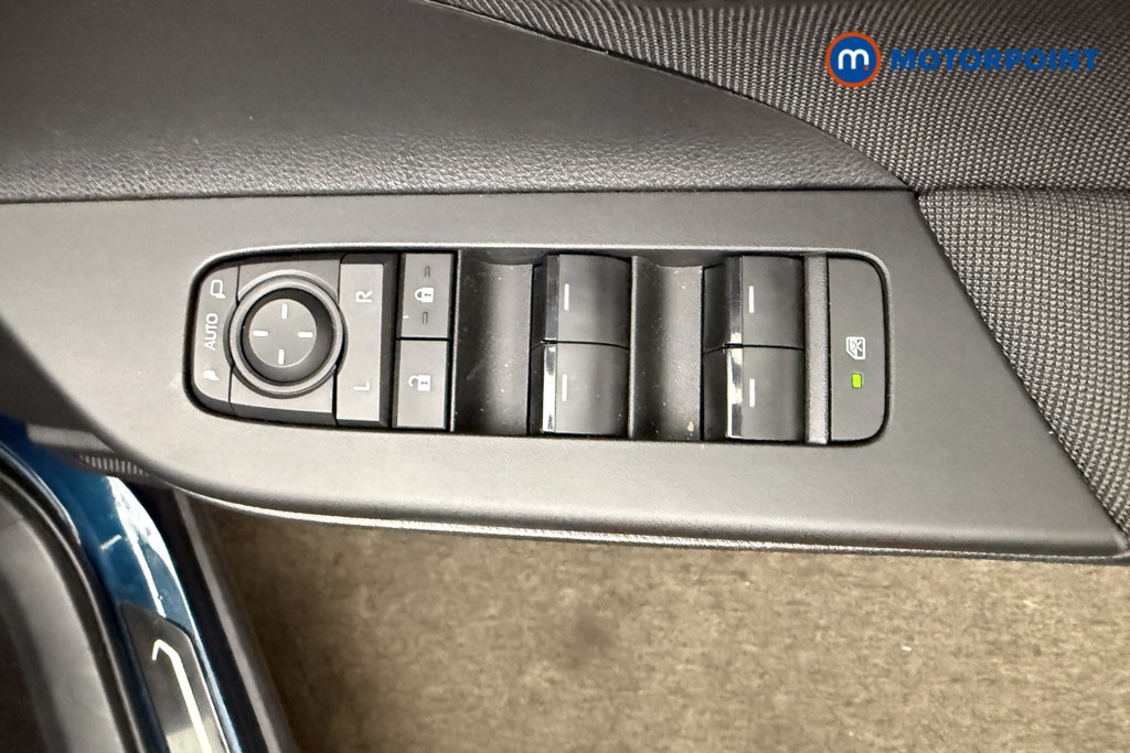Toyota C-Hr Icon Automatic Petrol-Electric Hybrid SUV - Stock Number (1667462) - 3rd supplementary image