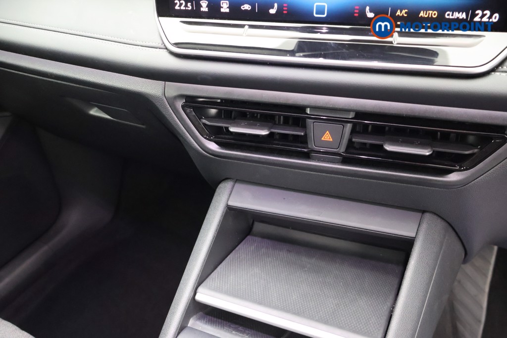 Volkswagen Tiguan Match Automatic Petrol SUV - Stock Number (1667509) - 12th supplementary image