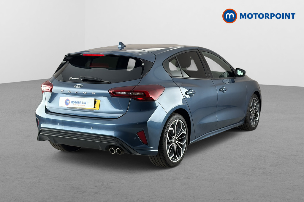 Ford Focus St-Line Vignale Manual Petrol Hatchback - Stock Number (1667537) - Passenger side rear corner