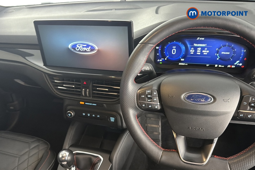 Ford Focus St-Line Vignale Manual Petrol Hatchback - Stock Number (1667537) - 1st supplementary image