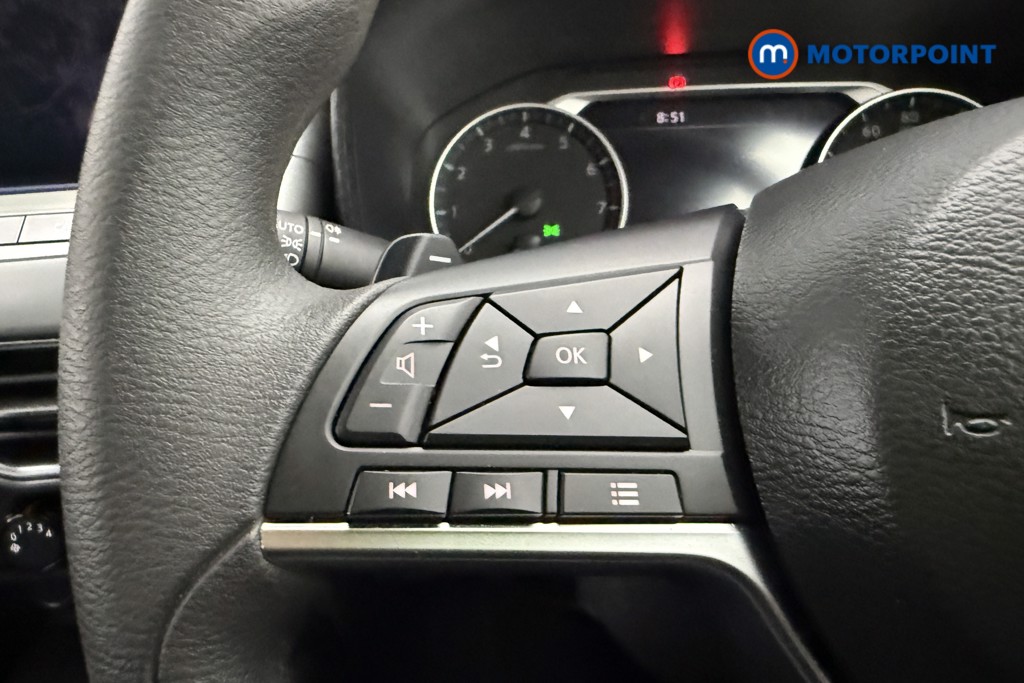 Nissan Juke Acenta Premium Automatic Petrol SUV - Stock Number (1667591) - 13th supplementary image