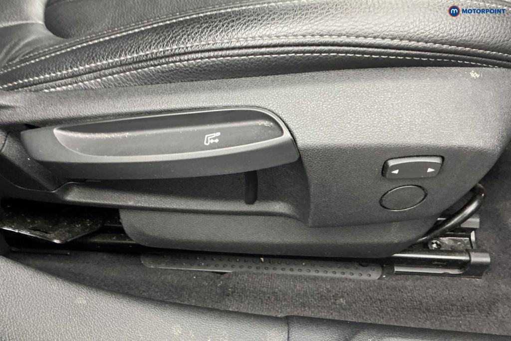 BMW 1 Series M Sport Manual Petrol Hatchback - Stock Number (1667637) - 23rd supplementary image