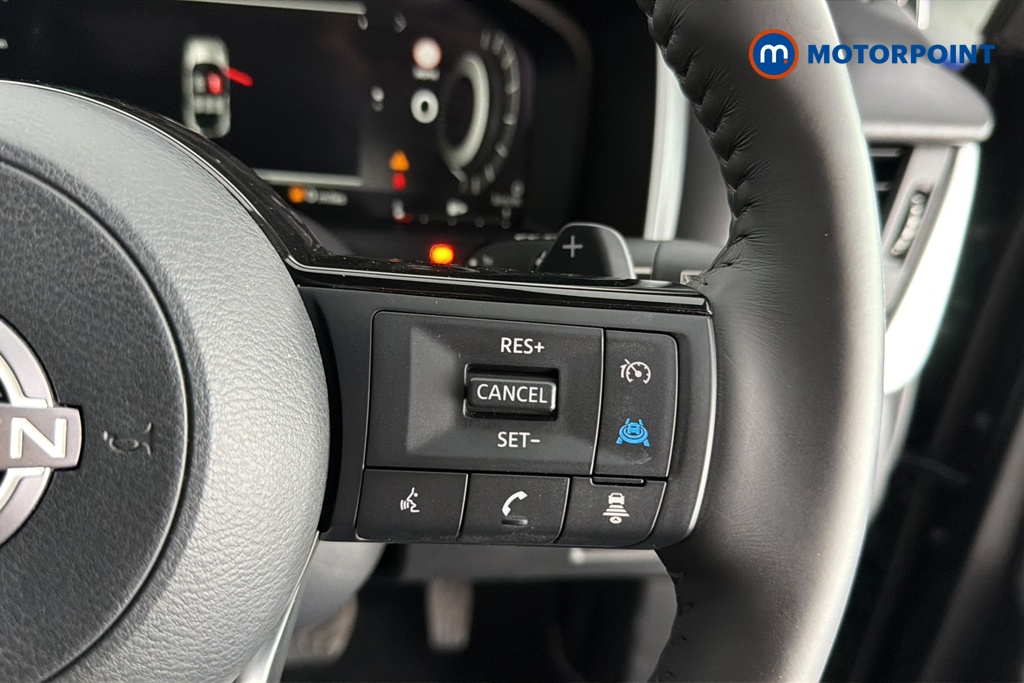 Nissan Qashqai Tekna Automatic Petrol SUV - Stock Number (1667676) - 3rd supplementary image