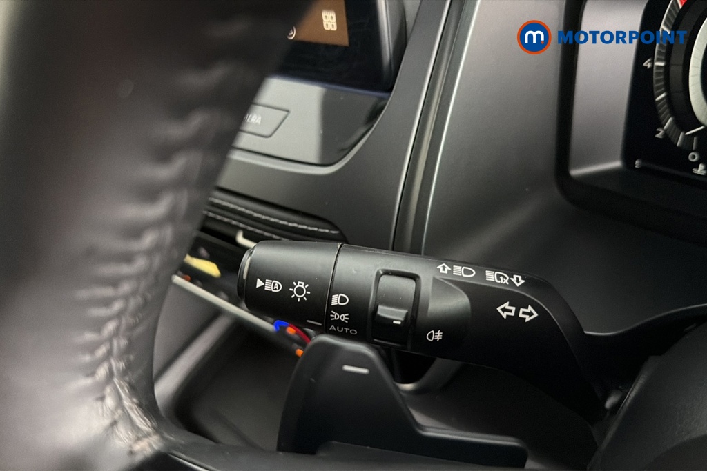 Nissan Qashqai Tekna Automatic Petrol SUV - Stock Number (1667676) - 5th supplementary image