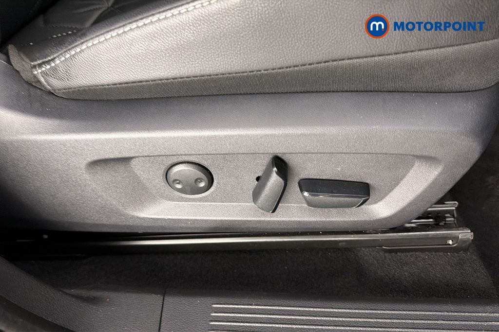 Nissan Qashqai Tekna Automatic Petrol SUV - Stock Number (1667676) - 23rd supplementary image