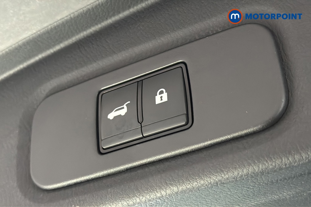 Nissan Qashqai Tekna Automatic Petrol SUV - Stock Number (1667676) - 35th supplementary image