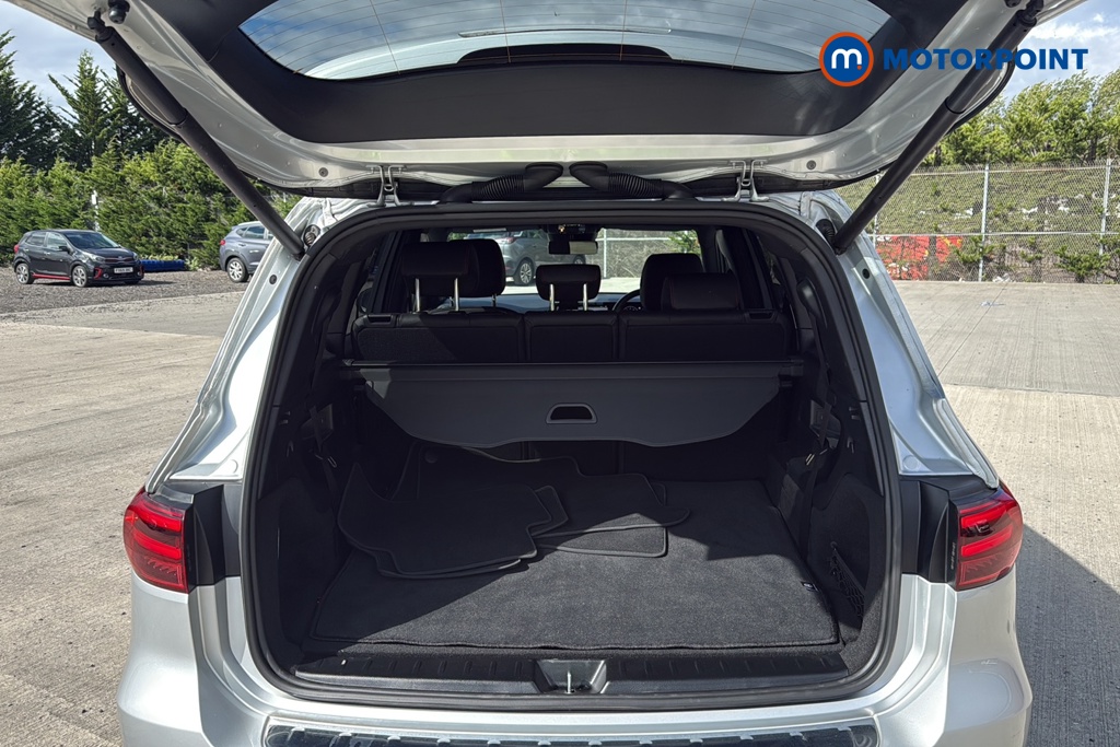 Mercedes-Benz GLB Amg Line Automatic Petrol SUV - Stock Number (1667916) - 30th supplementary image