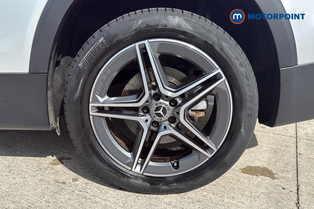 Mercedes-Benz GLB Amg Line Automatic Petrol SUV - Stock Number (1667916) - 45th supplementary image