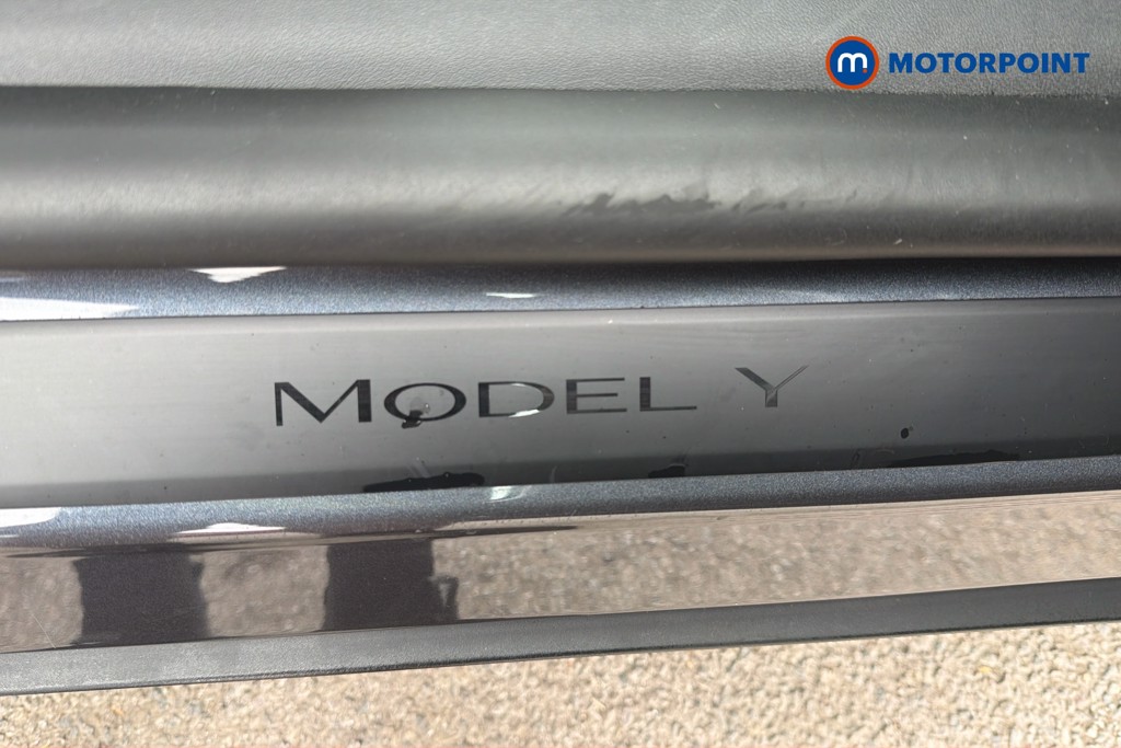 Tesla Model Y Long Range Automatic Electric SUV - Stock Number (1667919) - 21st supplementary image