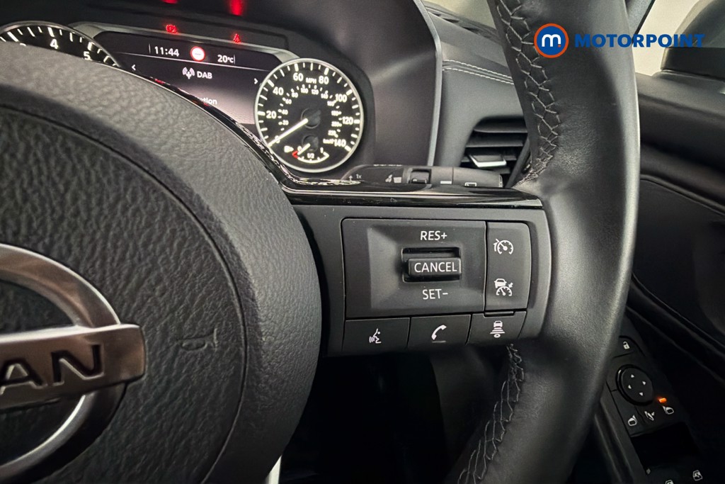 Nissan Qashqai Acenta Premium Manual Petrol SUV - Stock Number (1668224) - 4th supplementary image