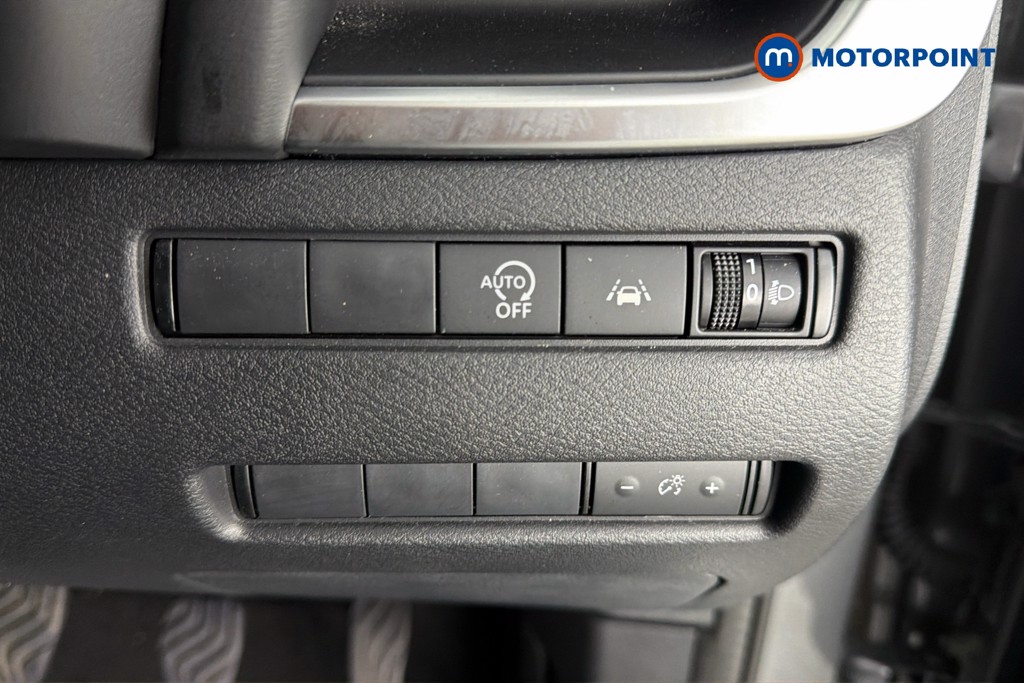 Nissan Qashqai Acenta Premium Manual Petrol SUV - Stock Number (1668224) - 18th supplementary image