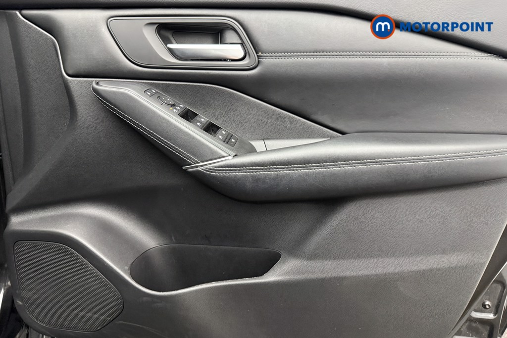 Nissan Qashqai N-Connecta Automatic Petrol SUV - Stock Number (1668240) - 18th supplementary image