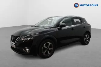 Nissan Qashqai N-Connecta Automatic Petrol SUV - Stock Number (1668240) - Passenger side front corner