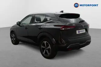 Nissan Qashqai N-Connecta Automatic Petrol SUV - Stock Number (1668240) - Passenger side rear corner